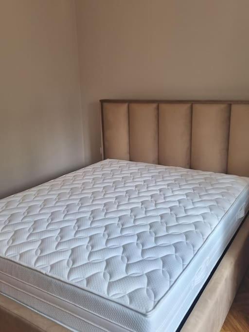 Cosy 2 Room Apartment With Nice Vibe, For Up To 4 Laibach Exterior foto